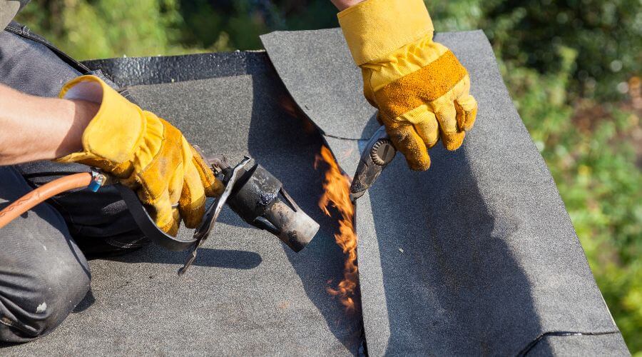 Expert Emergency Roof Repairs services in Rock Springs, WI